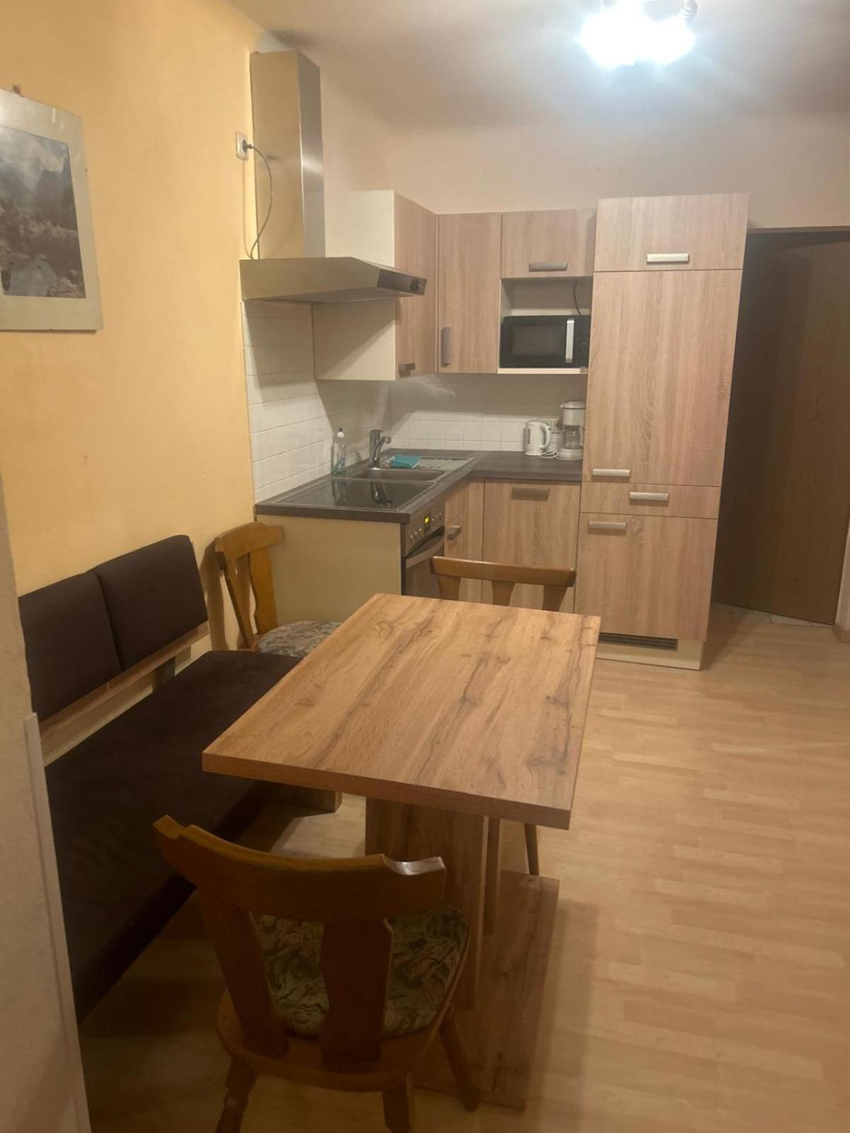 Gasthof Mit Seeterasse & Appartements Zur Landeroith Weyregg Ngoại thất bức ảnh