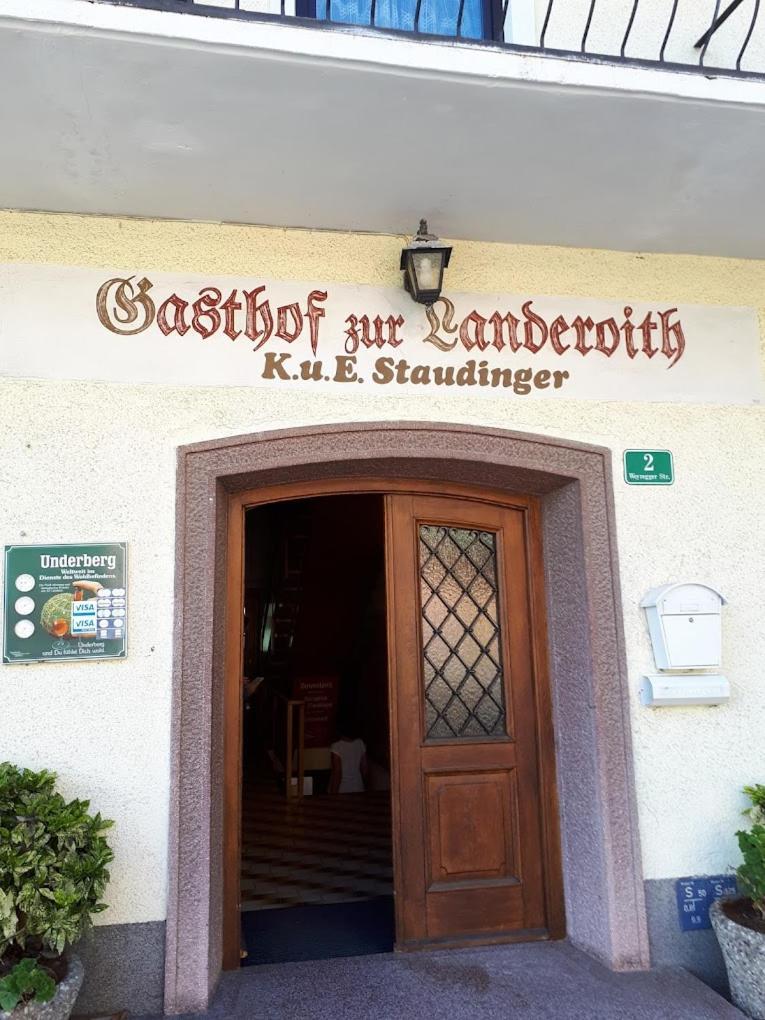 Gasthof Mit Seeterasse & Appartements Zur Landeroith Weyregg Ngoại thất bức ảnh